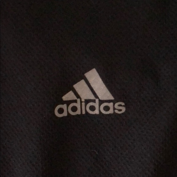 Adidas top large - Picture 3 of 5